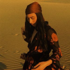 Meet your Posher, Maya